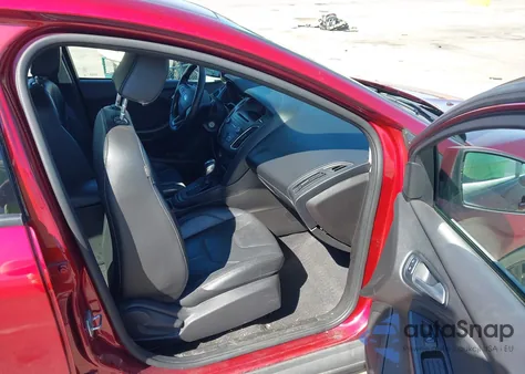 2016 Ford Focus Se from USA, damaged, VIN 1FADP3K21GL403898